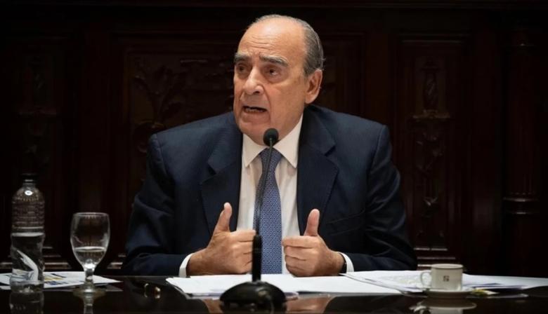 Francos amenaza con vetos y juicios si el Congreso aprueba más gasto sin fondos