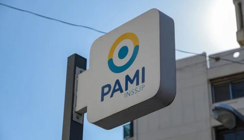 ¿Qué hay detrás de la denuncia al PAMI por lentes intraoculares?