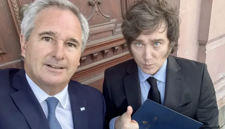 Del lujo de los cerdos al traje de mercado: Pablo Quirno asume una Cancillería acéfala