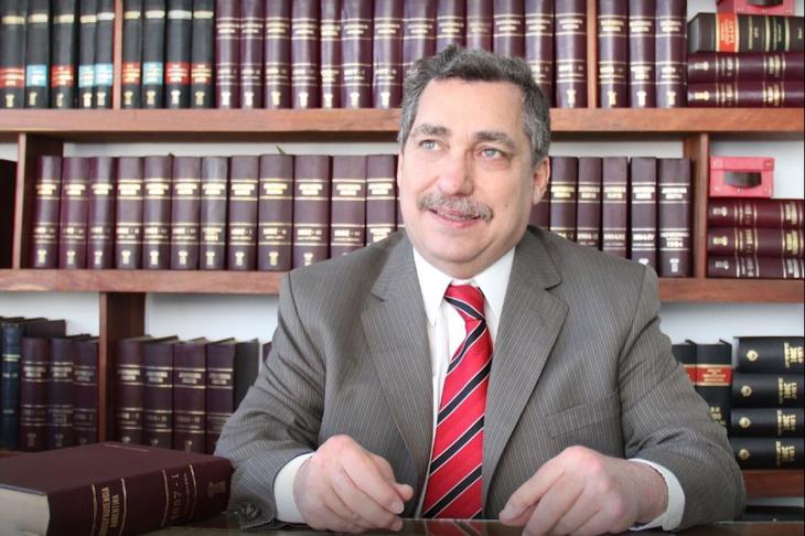 Pese a algunas especulaciones, Daniel Kiper volvió a la escena electoral y será candidato a Presidente.
