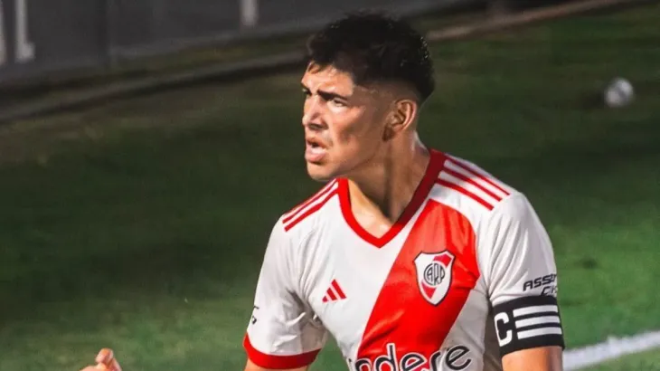 Rivero se acostumbr&oacute; a jugar supercl&aacute;sicos en las inferiores. El central es una pieza inamovible en este equipo.