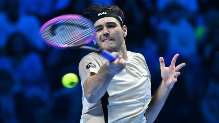 Taylor Fritz no pudo ante Carlos Alcaraz en la segunda jornada de la fase de grupos de las ATP Finals.