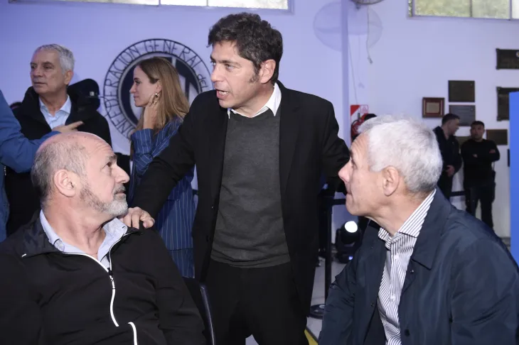 El plan de Axel busca desactivar la avanzada de La Cámpora en los municipios clave de Buenos Aires