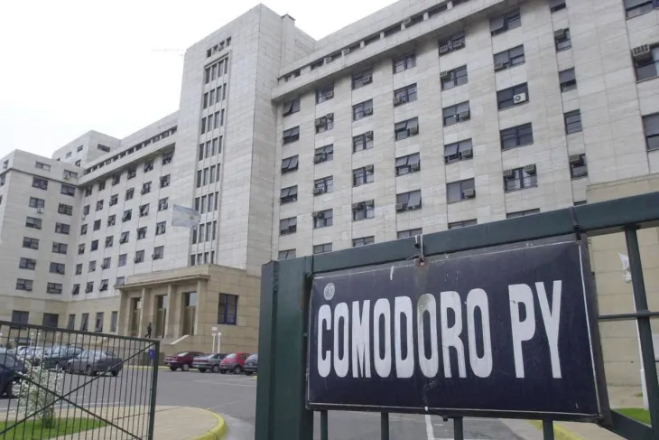 Edificio de los tribunales de Comodoro Py en Retiro, sede de la Cámara de Casación.