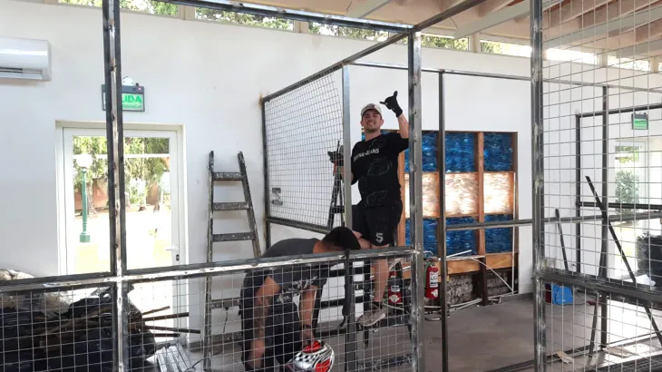 Detalle de las obras en la Quinta de Olivos para los perros de Javier Milei y su habitaci&oacute;n privada.