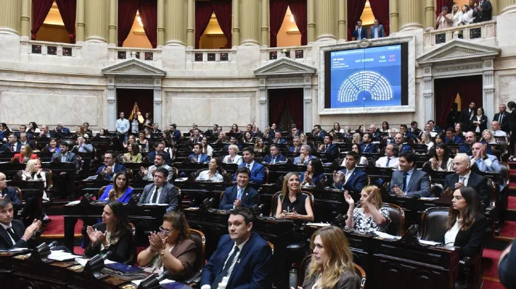 La oposici&oacute;n busca avanzar contra del DNU de inteligencia en Diputados.