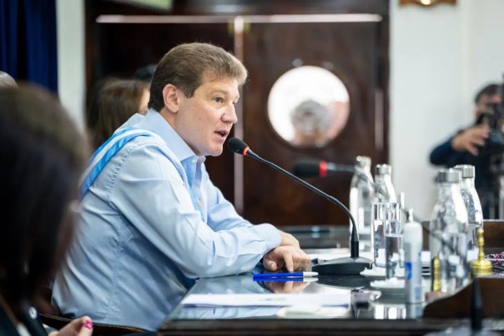 Gustavo Melella rechaza la intervenci&oacute;n del Puerto de Ushuaia por parte del Gobierno nacional.