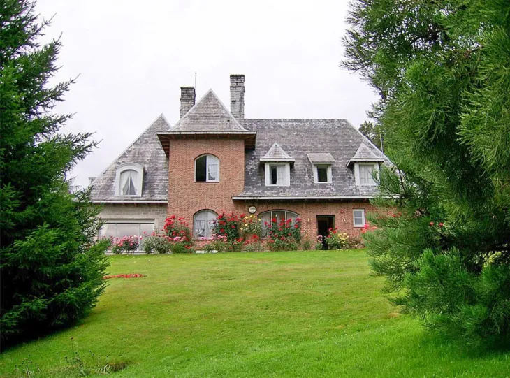 Residencia El Messidor, escenario de la reunión entre Santilli y Figueroa.