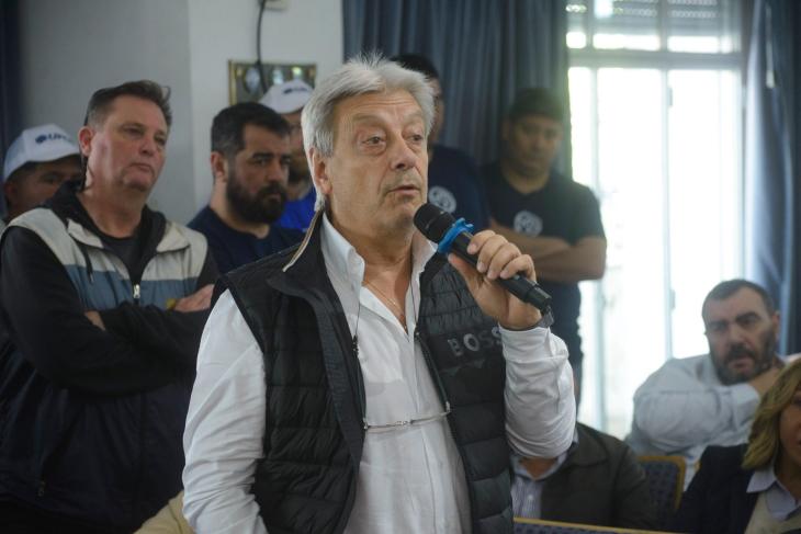 Abel Furl&aacute;n presiona por un paro general contra la reforma laboral.