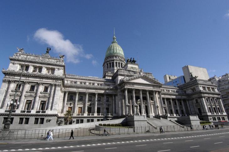 El Congreso Nacional, escenario clave para cualquier modificación a las leyes que regulan el empleo público en Argentina.