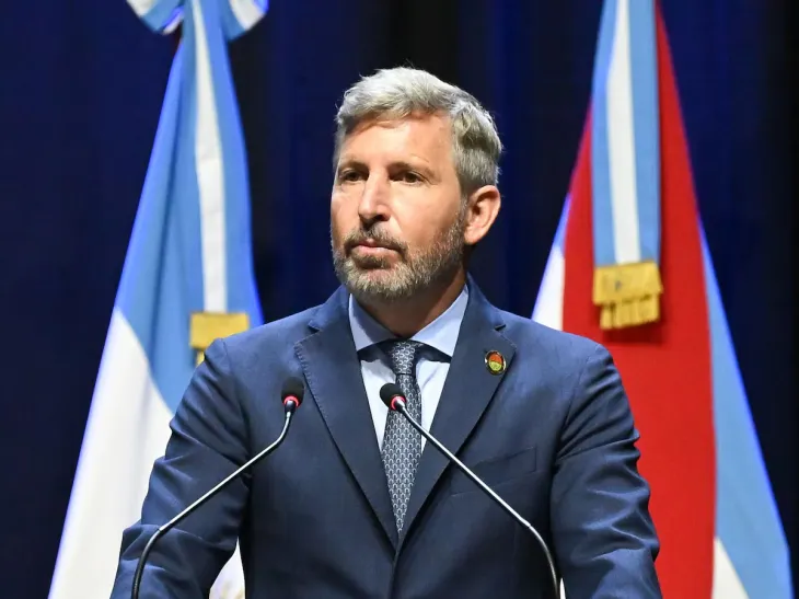 El gobernador Frigerio pidi&oacute; razonabilidad en los fallos judiciales por juicios laborales.