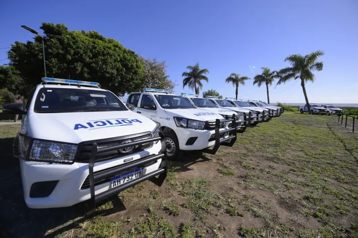 Móviles policiales entregados por la Provincia al municipio de San Isidro.