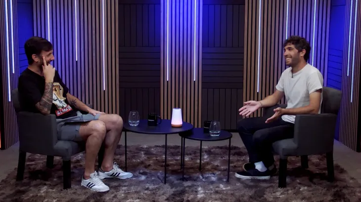 Joni Pardo de Camionero durante su entrevista con El Living de NewsDigitales.