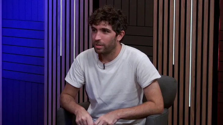 Joni Pardo de Camionero durante su entrevista con El Living de NewsDigitales.