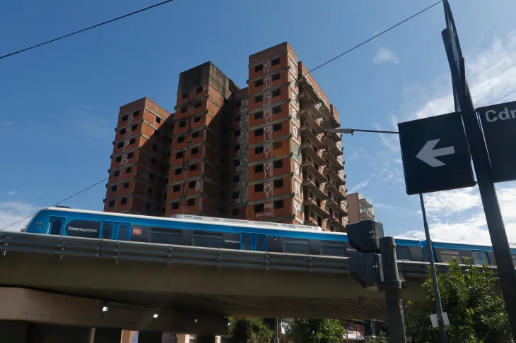 Inmueble del Estado en desuso propuesto para reconversi&oacute;n habitacional.