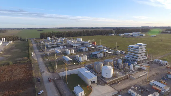 Planta de producci&oacute;n de biocombustibles en Argentina.