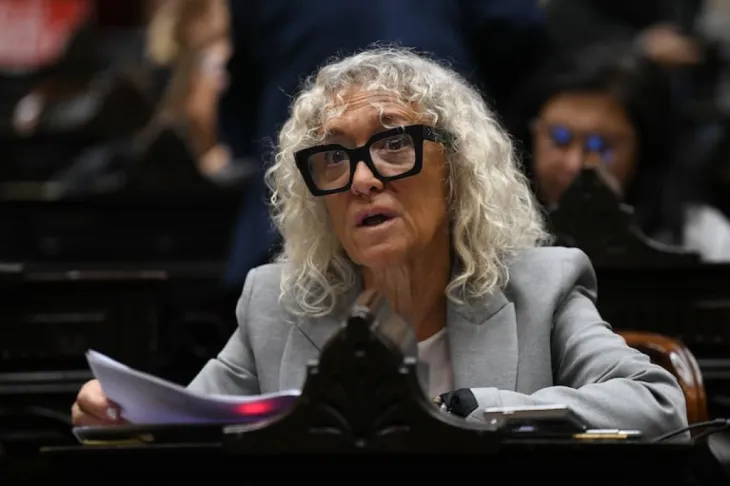 M&oacute;nica Frade denunci&oacute; la pol&eacute;mica por los cr&eacute;ditos del Banco Naci&oacute;n en la Justicia.
