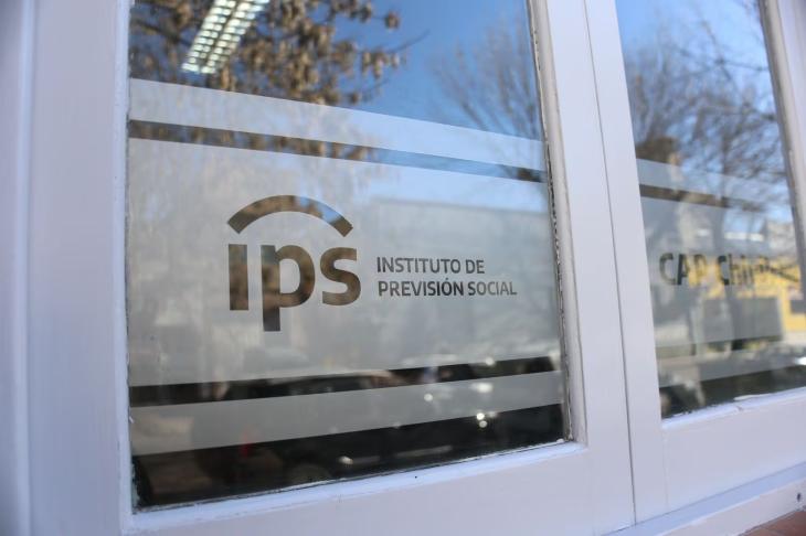 La deuda de $2,2 billones afecta directamente la caja que paga los haberes a docentes y m&eacute;dicos provinciales.