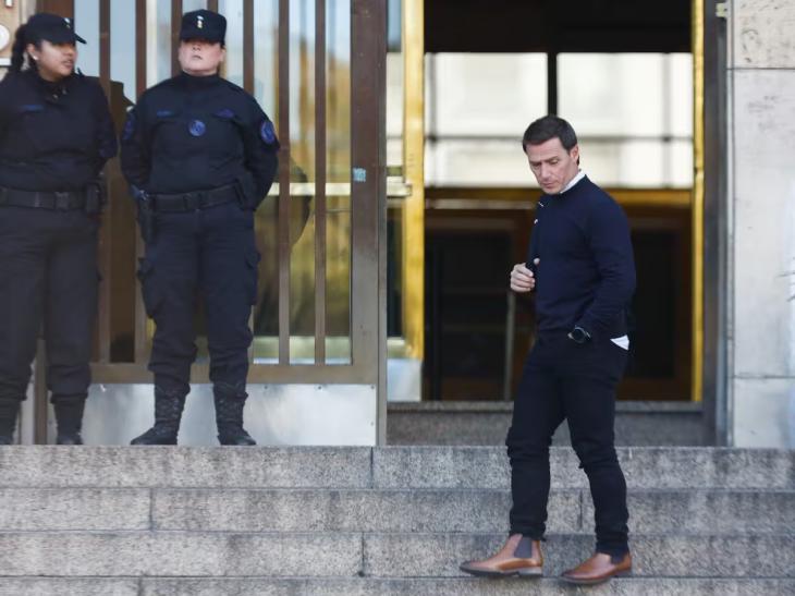 El constructor entreg&oacute; su celular a la fiscal&iacute;a para que se periten los mensajes enviados por el jefe de Gabinete.