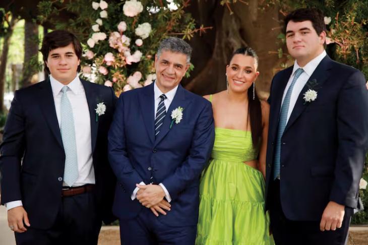 Los hijos del jefe de Gobierno porte&ntilde;o diversifican sus inversiones hacia el sector agroindustrial.