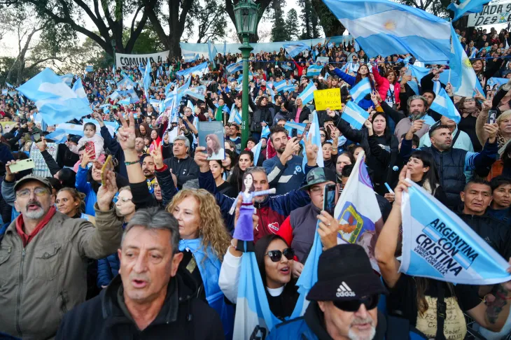 El banderazo por Cristina Kirchner ser&aacute; el 20 de junio en Parque Lezama.