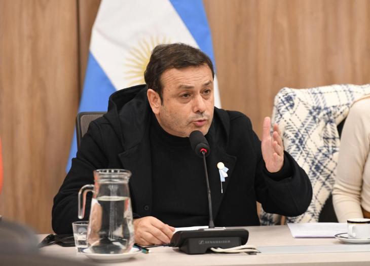 El diputado Oscar Herrera Ahuad en el plenario de comisiones de Diputados