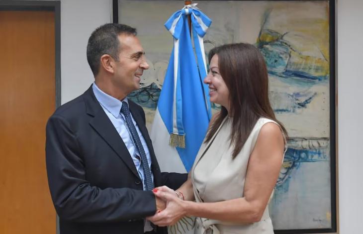 Sandra Pettovello junto al secretario de Trabajo, Julio Cordero.