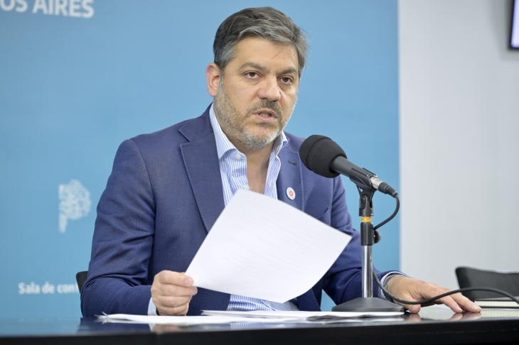 Carlos Bianco, ministro de Gobierno bonaerense, en conferencia de prensa