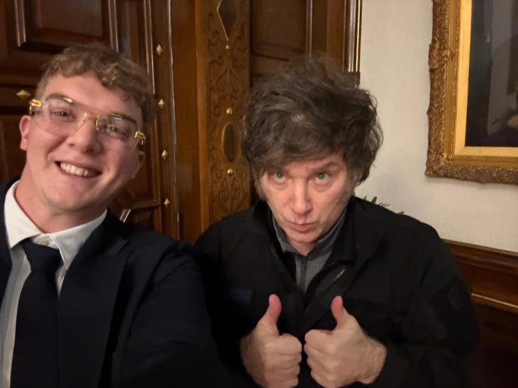 Javier Milei junto a Hayden Davis, creador de $LIBRA