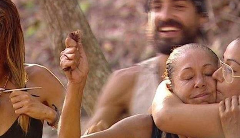 Isabel Pantoja se cortó el pelo en un reality para poder comer