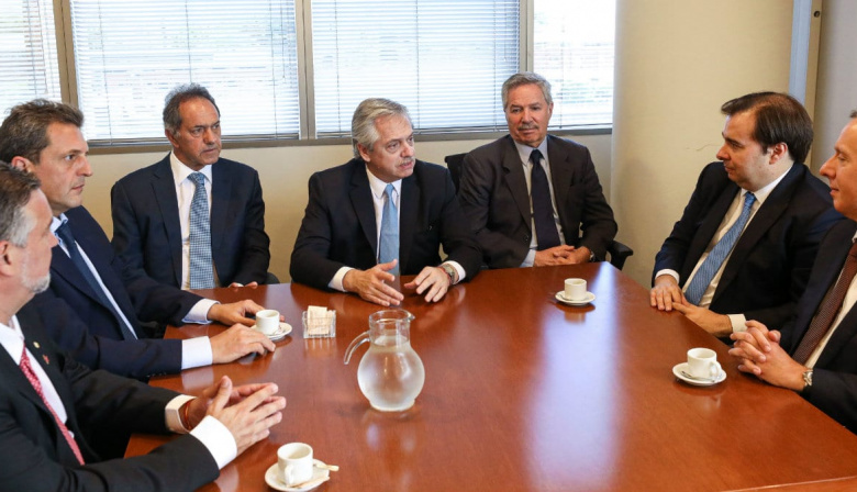 Se agranda el Gabinete: Daniel Scioli será el nuevo embajador en Brasil y Felipe Solá será el nuevo Canciller