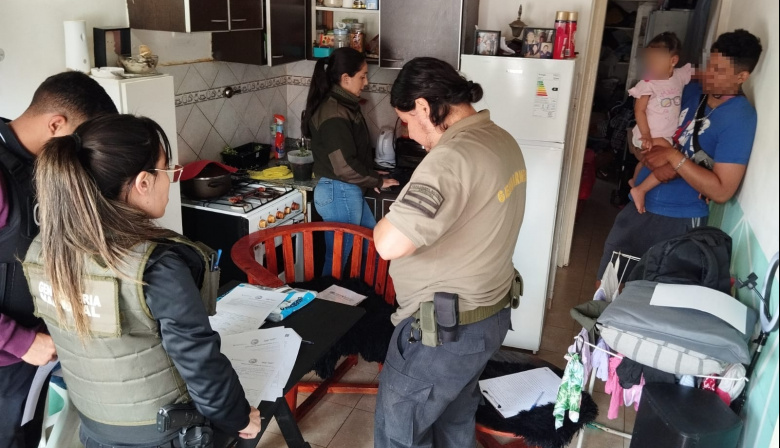 Operativo "Bear Market”: desarticulan una banda que robaba claves bancarias y compraba dólar cripto