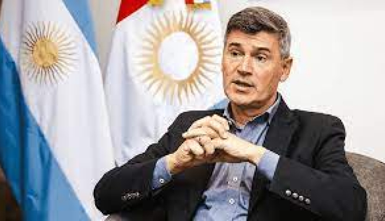 El intendente de Córdoba confirmó que se reducirán los salarios de los funcionarios políticos