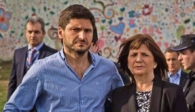 Patricia Bullrich tomó medidas tras las nuevas amenazas a Maximiliano Pullaro: aislaron a todos los presos de alto riesgo