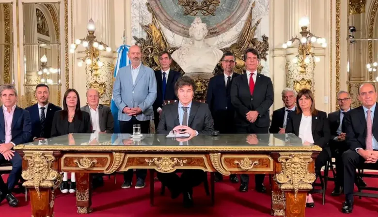 Otro revés para Milei: la Justicia declaró la invalidez de seis artículos del capítulo laboral del DNU