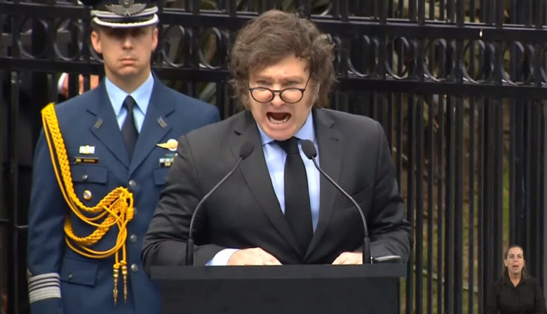 Milei encabezó el acto por la Guerra de Malvinas, pidió inaugurar "una nueva era de reconciliación con las Fuerzas Armadas"