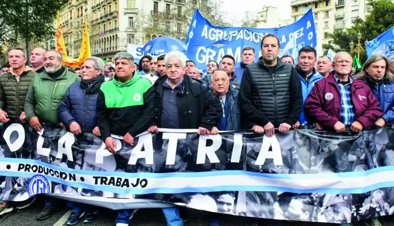 La CGT aseguró que el paro fue "contundente" y advirtió: "Nos están llevando a un extremo"