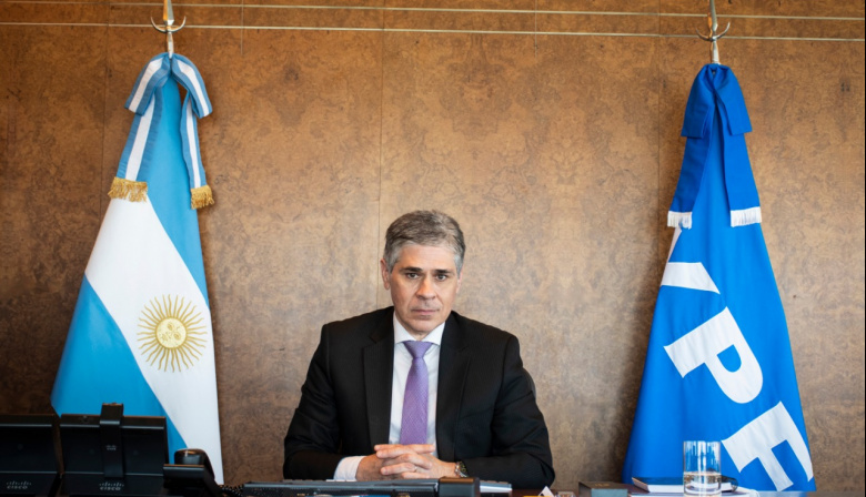 Planta de GNL en Río Negro: para el expresidente de YPF “el nivel de injerencia de Milei no le da seriedad al proyecto”