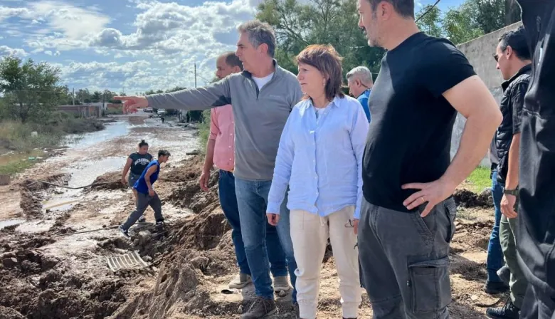 Bahía Blanca: Bullrich recorre la ciudad afectada tras el temporal