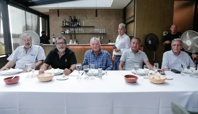 El sector de la CGT que responde a Barrionuevo propone un paro de 36 horas y el adelantamiento de las elecciones