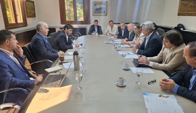 Con el foco en seguridad rural, infraestructura y créditos, el Gobierno recibió a la Mesa de Enlace