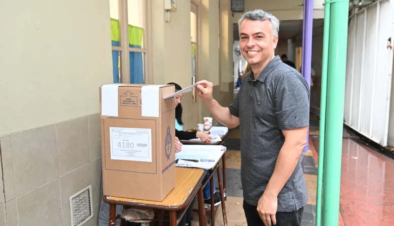 Los socialistas dicen que el oficialismo va a “ganar” la elección a constituyentes con “bastante diferencia”