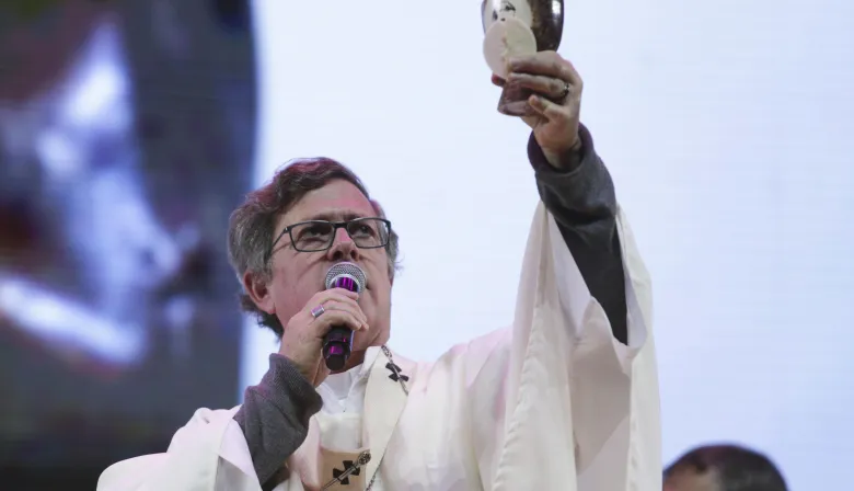 La Iglesia pidió una “jubilación digna” para los abuelos: “Hay que cuidarlos, no son descartables”