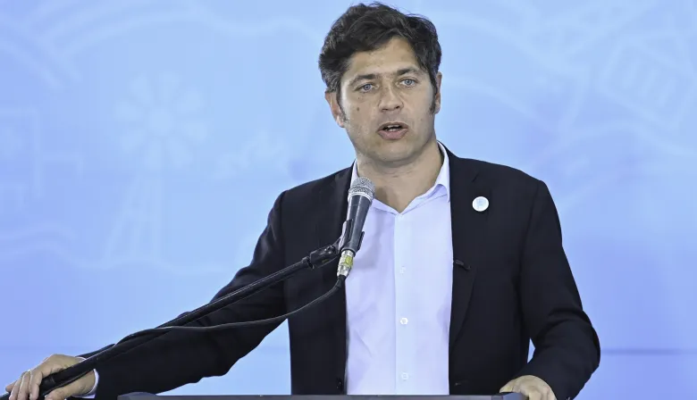“Increíble bancarrota intelectual”: Kicillof cargó contra Milei por la inflación