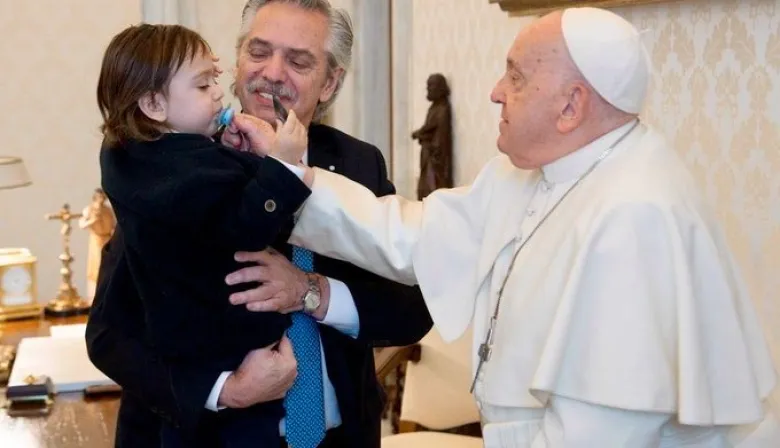 Alberto Fernández lamentó la muerte del Papa Francisco: "Los argentinos le debemos mucho"