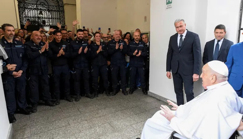 Francisco, el Papa de los presos: las huellas en Devoto y su legado entre rejas