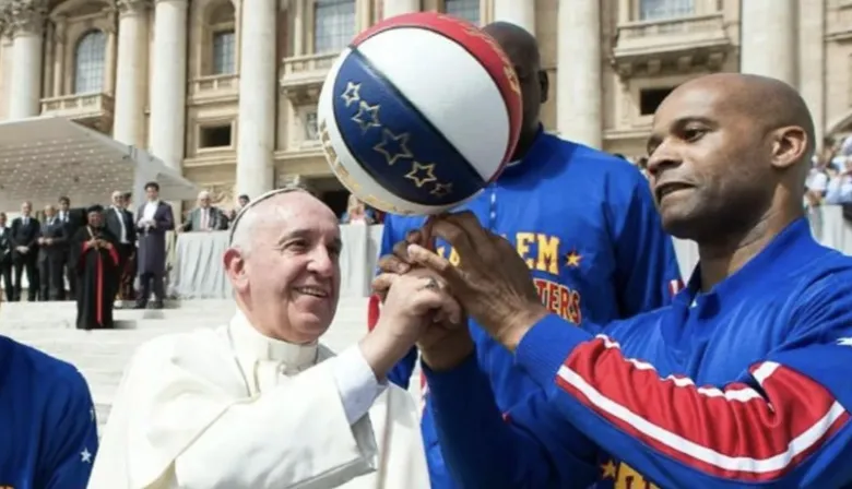 El deporte también se vistió de luto para despedir al Papa Francisco