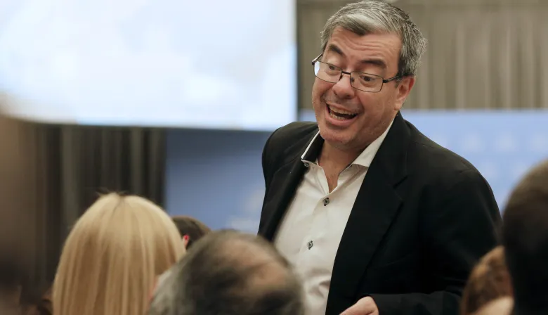 Germán Martínez cuestionó a Santiago Caputo y lo calificó de "persona nefasta"