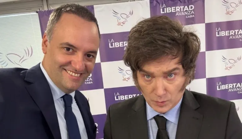 Javier Milei volverá a mostrarse con Manuel Adorni