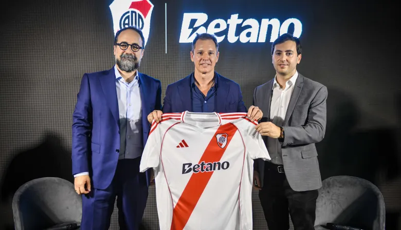 River cerró un acuerdo millonario con Betano, su nuevo sponsor